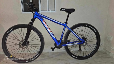 "Caballochorros" armados asaltaron a un joven y le robaron la bicicleta cuando se iba a trabajar