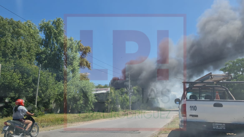 Vecinos del Camino a Navarro volvieron a verse afectados por otro incendio en el Corralón Municipal