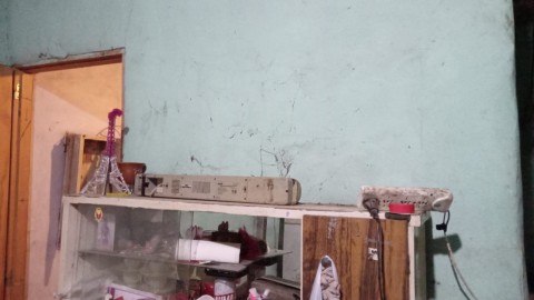 Ingresaron mientras dormían y les robaron la moto, un televisor y dinero en efectivo