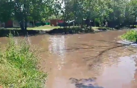 Hartazgo vecinal en barrio Marabó por el estado de las calles cada vez que llueve