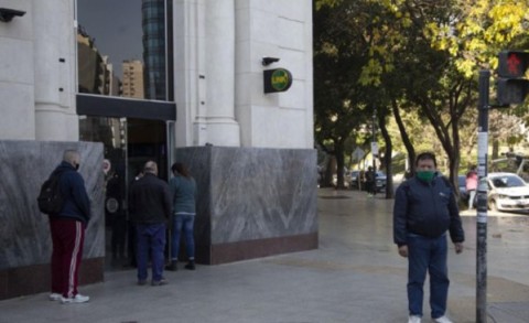 Se termina el "horario de verano" para los bancos de la provincia: cuál es el nuevo y desde cuándo