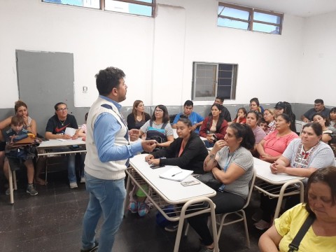 Invitan a anotarse en la Secundaria para adultos: dónde está ubicada, cómo es la cursada y hasta cuándo hay tiempo