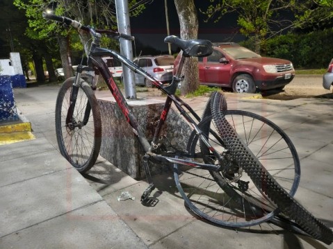Ciclista perdió la vida tras ser chocado por una camioneta en peligroso cruce en Ruta 7