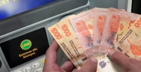 Empleados municipales: se informó cuándo cobrarán sueldo, aguinaldo y bonos