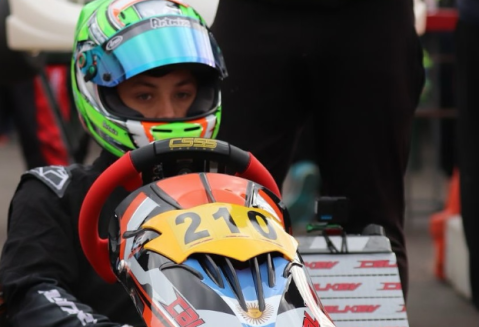 Promisorio debut del piloto rodriguense ‘Rayito’ Saa en su gira por Estados Unidos