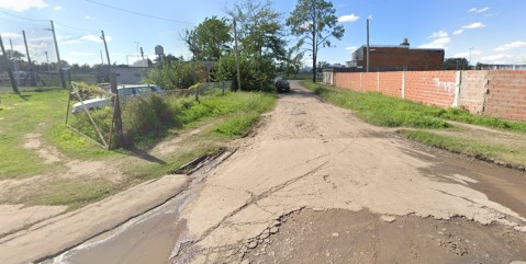 Otro robo de motochorros a metros de la colectora del Acceso Oeste: lo sufrió un chico de 17 años