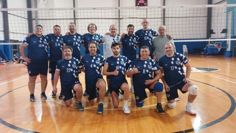 PAC arrancó invicto en el Maxivóley y puntea el torneo