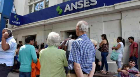 En cuánto arrancarán las jubilaciones tras el veto de Milei y cuánto sería sin el veto