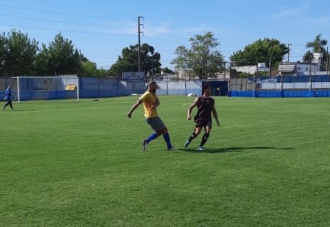 El clima lo obligó a Alem a hacer varias modificaciones en su pretemporada