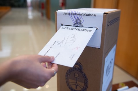 Elecciones 2025: la interna en el peronismo se metió en el debate por las "PASO" en la Provincia