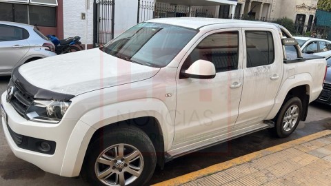 Estacionó su camioneta en una calle céntrica y menos de media hora después le robaron