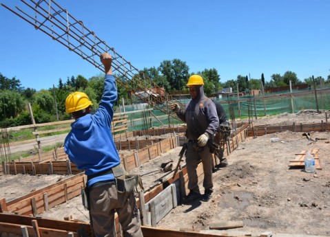 Cómo avanza la edificación de una nueva escuela secundaria y dónde estará ubicada