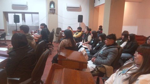 Alumnos de escuelas Secundarias visitaron el HCD y plantearon su propia agenda legislativa