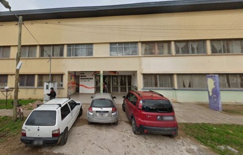 Adolescente denunció a sus compañeras por acoso escolar: la agredían, hostigaban y lo subían al Whatsapp