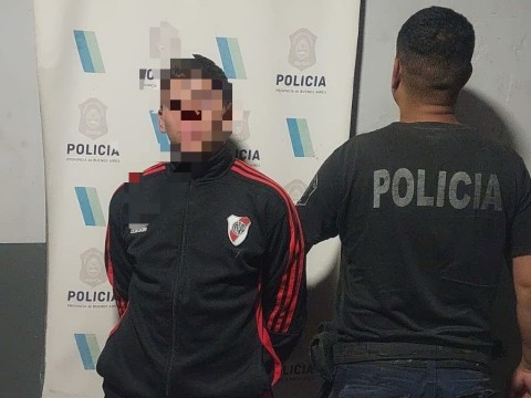 Fue aprehendido tras ingresar por la fuerza a la casa de su expareja y amenazarla de muerte