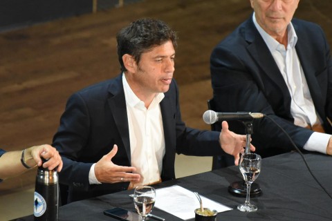 Las señales de Kicillof para avanzar con el desdoblamiento electoral