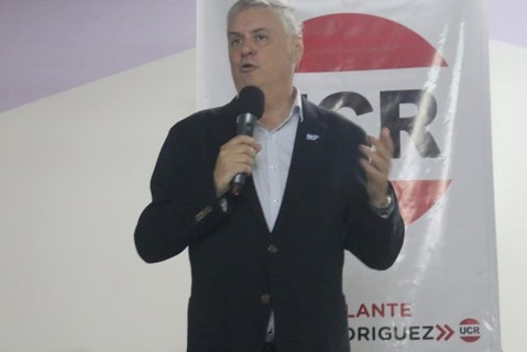Dirigentes políticos a nivel nacional y provincial lamentaron el fallecimiento de Santiago Nino