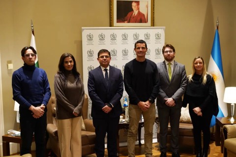 Mauro Garc&iacute;a se reuni&oacute; con el embajador de un pa&iacute;s asi&aacute;tico en busca de nuevos mercados para General Rodr&iacute;guez