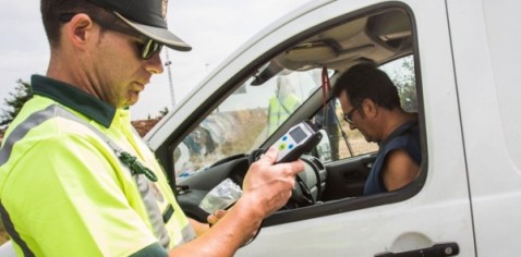 Rige la Ley de Alcohol Cero en la Provincia: cuáles son las penalidades por incumplirla