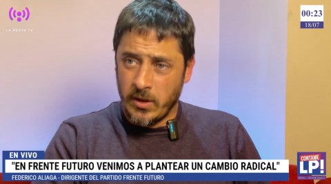 Aliaga se diferenció de Mauro García: “Tenemos por delante a las mismas figuras recicladas o apostar por algo nuevo”