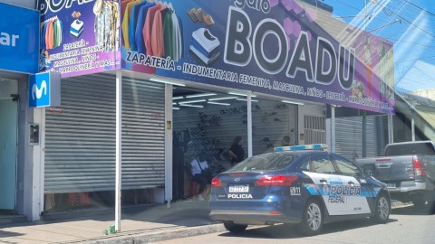 La Policía Federal allanó un local "estilo feria" en el centro de la ciudad