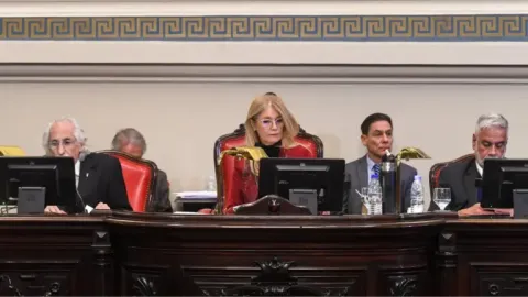 El PRO presentará un recurso de amparo para anular la media sanción a las reelecciones indefinidas en Provincia