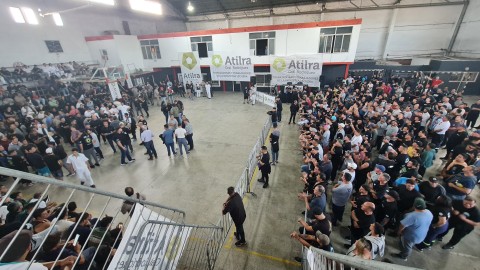 Ríos y Chávez vivieron la antesala de la interna con una competitiva elección de congresales nacionales