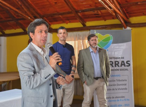El Municipio entregó 20 escrituras sociales