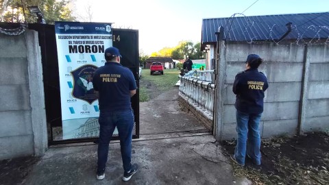 Allanaron en el distrito una vivienda vinculada a una banda narco que operaba en Zona Oeste