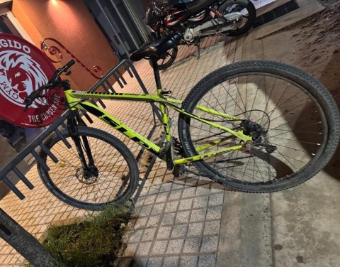 Le robaron la bicicleta durante un festejo de cumplea&ntilde;os en el casco urbano
