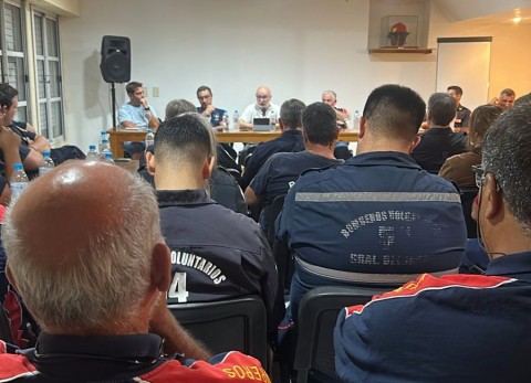 Importante encuentro regional de Bomberos: d&oacute;nde fue y qu&eacute; temas trataron
