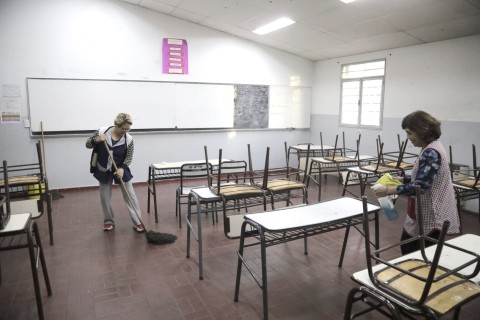 Después de votar, ¿se suspenden las clases?