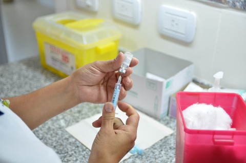 Comienza la campa&ntilde;a de vacunaci&oacute;n contra el dengue en el distrito: cu&aacute;ndo y d&oacute;nde ser&aacute;