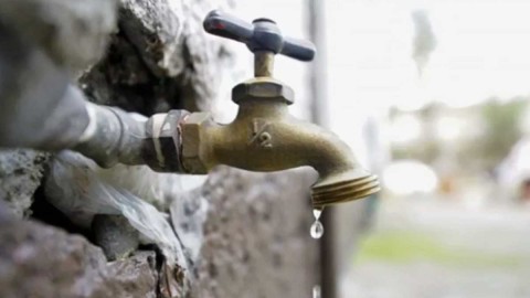 ¿Qué pasa con el agua en Altos del Oeste?