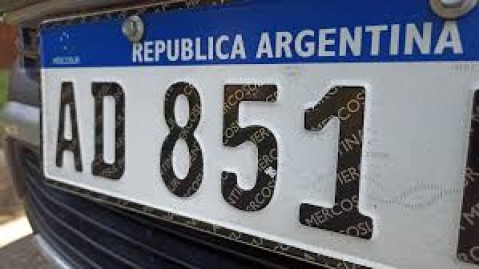 “Al día”: la medida nacional que cambiará para siempre la entrega de chapas patente 0 KM
