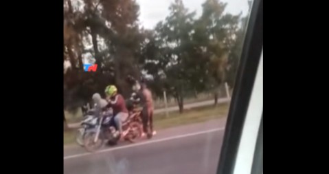 Video: los robos a motociclistas en el distrito llegaron a la pantalla nacional
