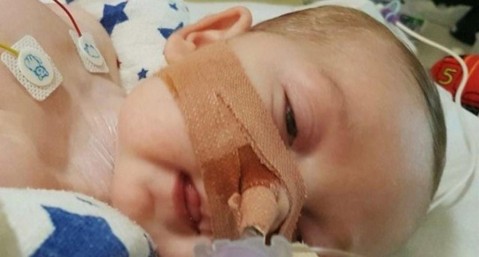 Una oportunidad para Leonel: piden ayuda para un bebé rodriguense internado en el Hospital Garrahan