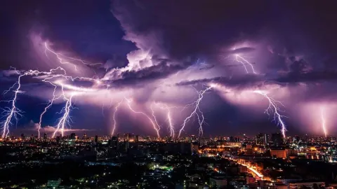 El Servicio Meteorológico le puso dia y hora exacta a la llegada de la Tormenta de Santa Rosa: cuándo será