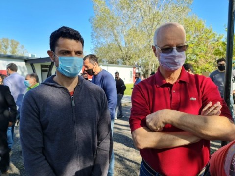 García y Gollan se refirieron a las camas de terapia, el oxígeno y la necesidad de más ambulancias