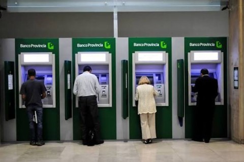 Importante cambio en los cajeros del Banco Provincia: &iquest;C&oacute;mo afectar&aacute; a tus operaciones diarias?