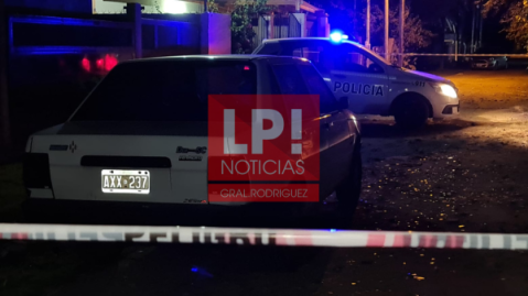 Buscan en barrio Raffo a un hombre acusado de matar a su cuñado y robarle el auto