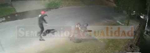 Video: así fue la secuencia que terminó con el homicidio de un motochorro a manos de un Policía