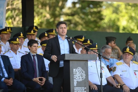 Kicillof encabez&oacute; el acto de egreso de 2.265 oficiales de la Polic&iacute;a provincial: &iquest;cu&aacute;ntos vendr&aacute;n a General Rodr&iacute;guez?