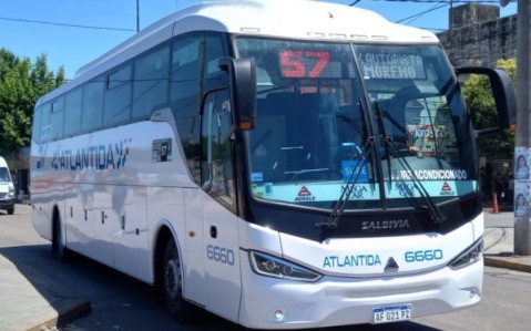 Usuarios de la línea 57 llevaron sus reclamos a la Secretaría de Transporte de la Nación: por qué motivo