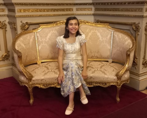 La pianista rodriguense "Anita" participó de un emotivo concierto en el Teatro Colón