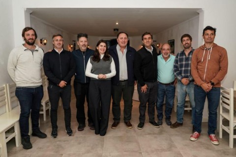 Mauro García, entre los intendentes que pidieron por la unidad del peronismo en Las Heras