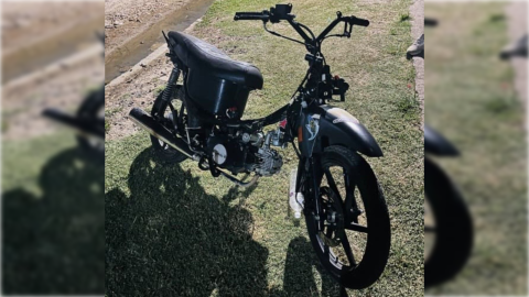 Le robaron la moto mientras cuidaba a su padre internado en la Cl&iacute;nica Centro