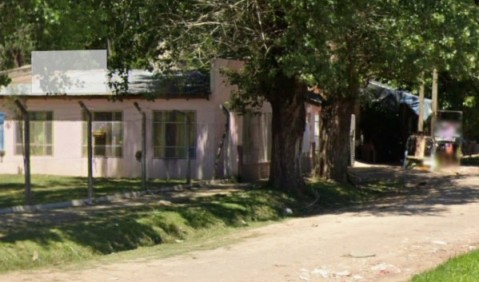 Acusaciones cruzadas en torno a un hecho de violencia entre jóvenes madres frente a un jardín de infantes