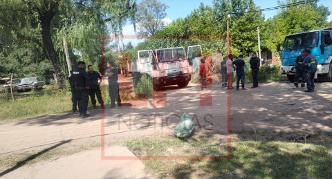 Secuestran camiones de otro municipio por "arrojar basura" en Gral. Rodr&iacute;guez y hay "tufillo" a otro delito m&aacute;s