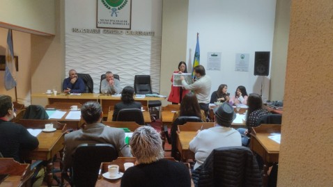 Qué se requiere para avanzar en el plan de un Cementerio Parque en Gral Rodríguez tras su aprobación en el HCD